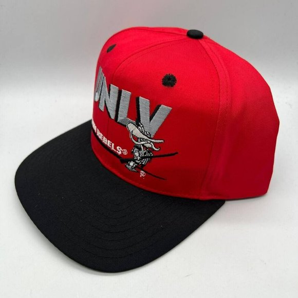 Vintage UNLV Runnin' Revels‎ NCAA Twins Enterprise Hat Snapback Cap New Mens - Picture 2 of 6